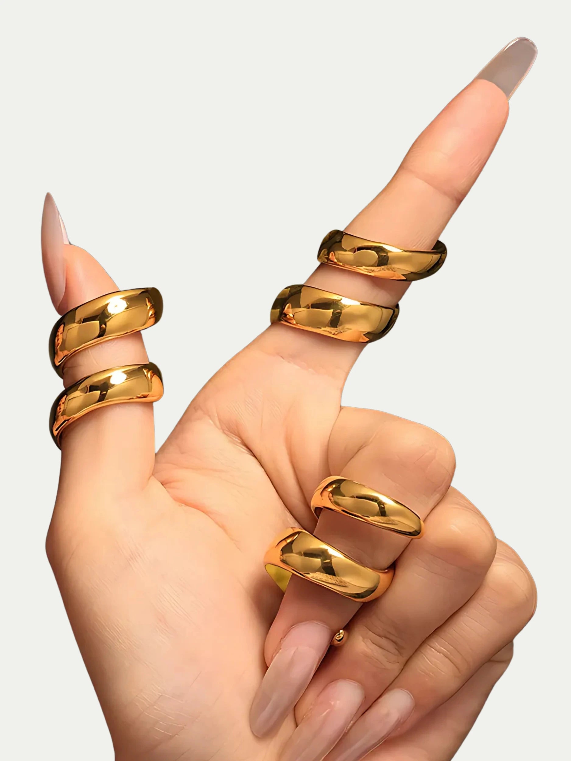 Noctaria Gold Ring