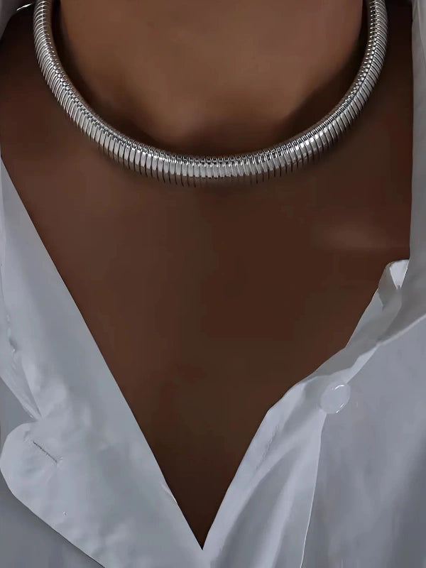 Minerva Silver Necklace