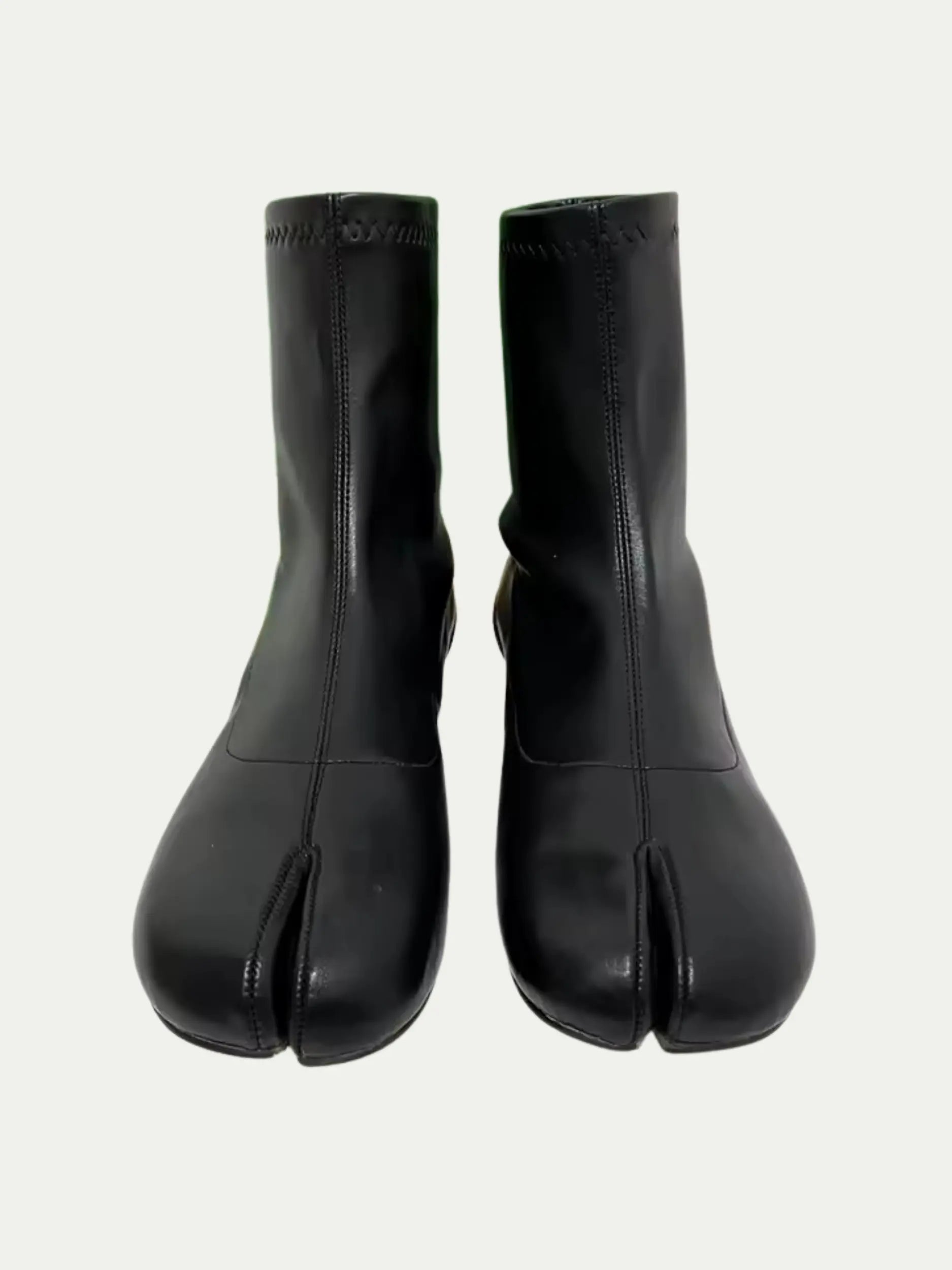 Tabi Boots