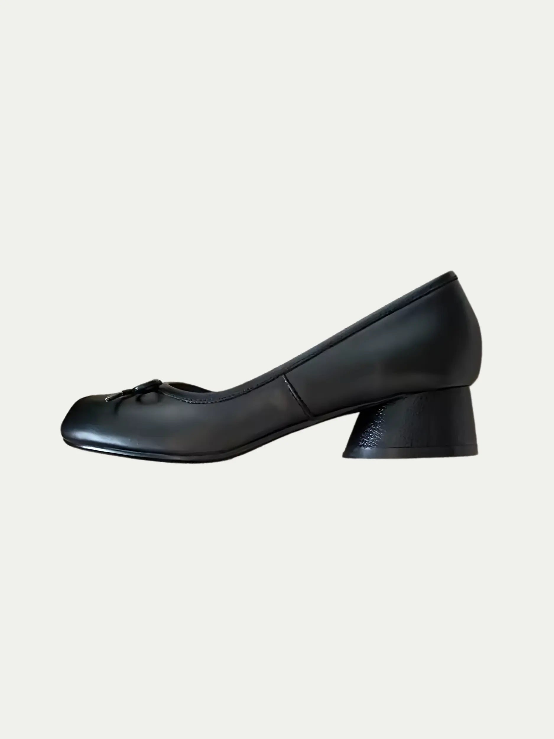 Tabi Bow Heels